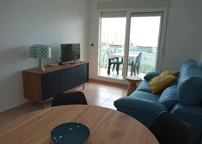 Sahara Beach, Sunrise & Mediterranean Sea Views *