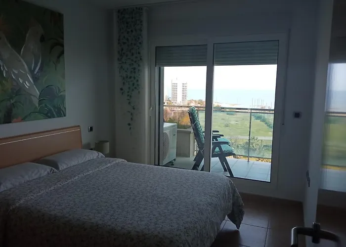 Sahara Beach, Sunrise & Mediterranean Sea Views *