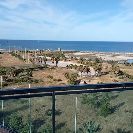 Sahara Beach, Sunrise & Mediterranean Sea Views 아파트 *