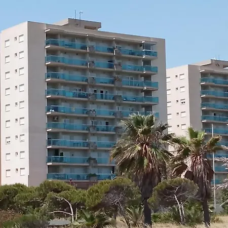 Sahara Beach, Sunrise & Mediterranean Sea Views *