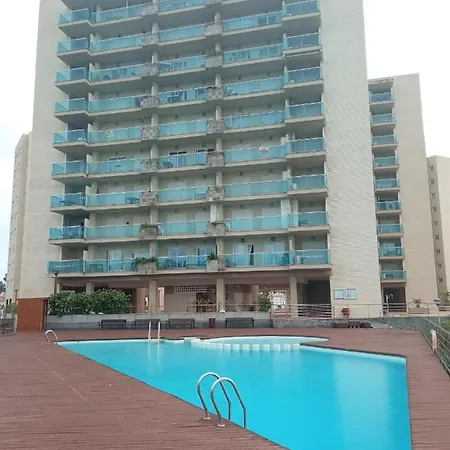 Sahara Beach, Sunrise & Mediterranean Sea Views Apartamento